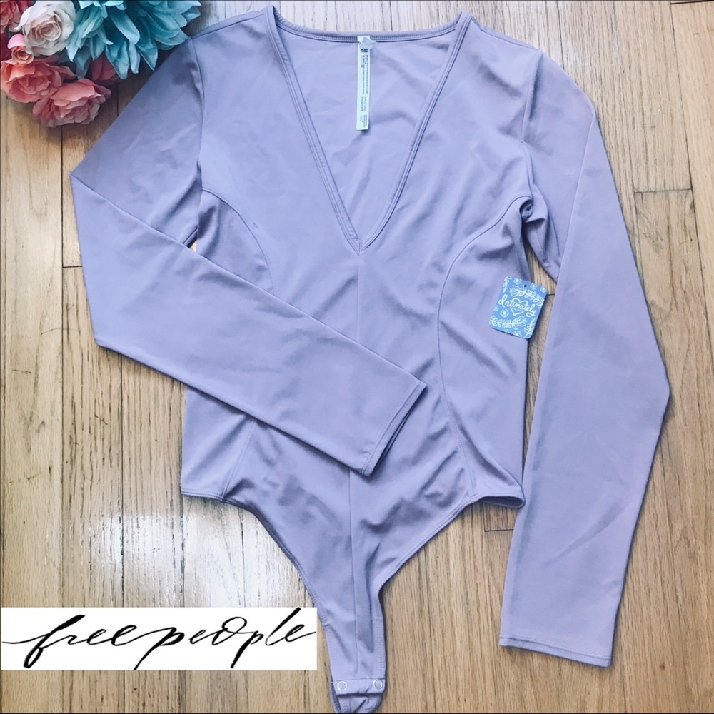 SALE! Free People Super Soft Deep V-Neck Bodysuit - Picture 3 of 8